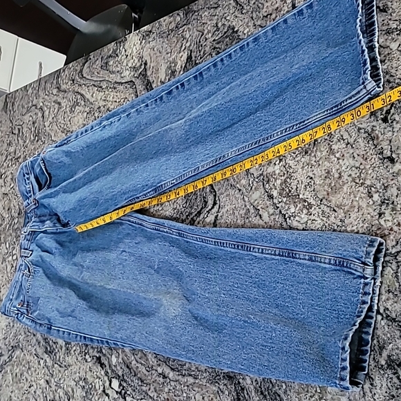 Vintage Levi Dad Jeans, On Trend - Picture 6 of 16